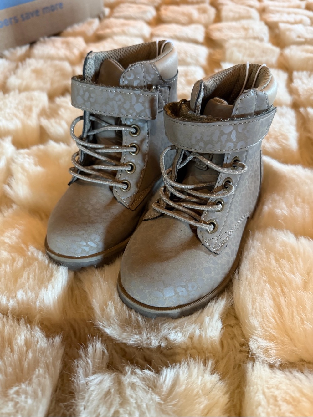 Stride Rite Gray Leopard Lace-Up Ankle Boots Size 7